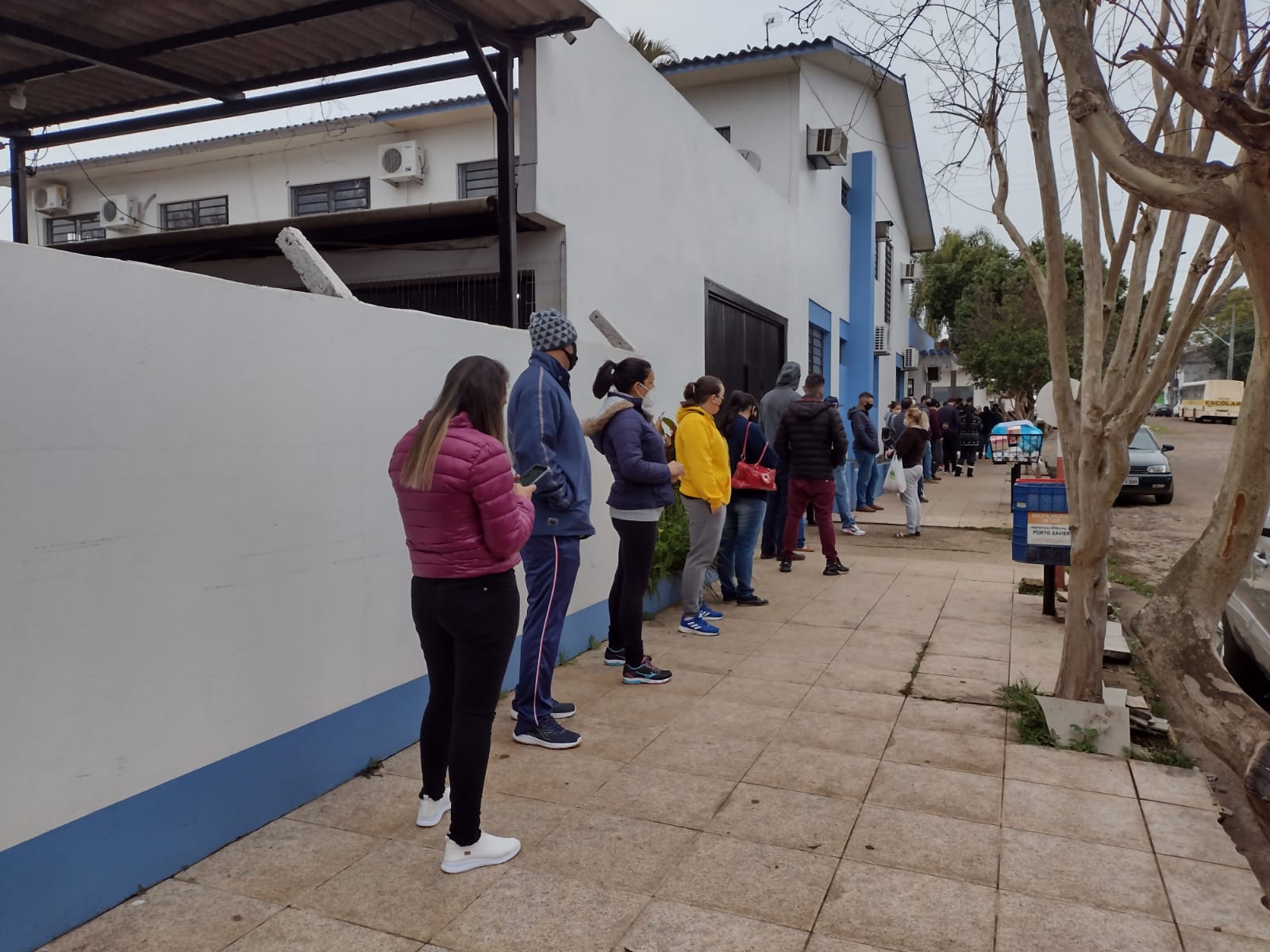 𝗔 𝘃𝗮𝗰𝗶𝗻𝗮𝗰̧𝗮̃𝗼 𝗰𝗼𝗻𝘁𝗿𝗮 𝗮 𝗖𝗼𝘃𝗶𝗱-𝟭𝟵 𝗰𝗼𝗻𝘁𝗶𝗻𝘂𝗮 𝗮 𝘁𝗼𝗱𝗼 𝘃𝗮𝗽𝗼𝗿 𝗲𝗺 𝗣𝗼𝗿𝘁𝗼 𝗫𝗮𝘃𝗶𝗲𝗿.